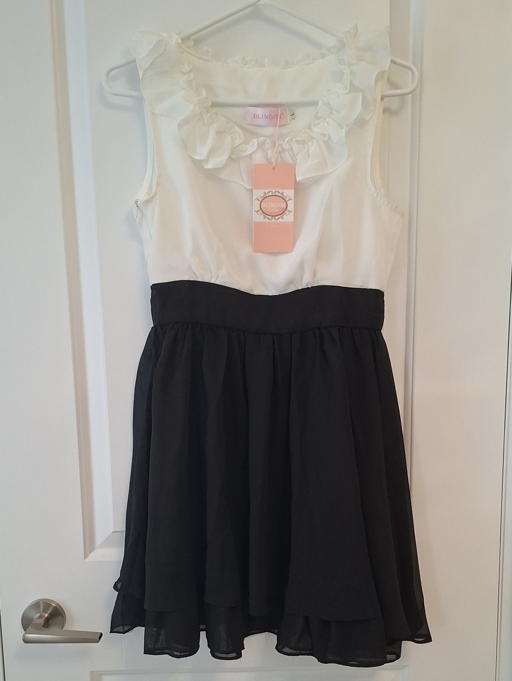 Blingor Ruffled Neck Sleeveless White and Black Lined Dress Zipper